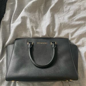 Michael Kors bag in great condition